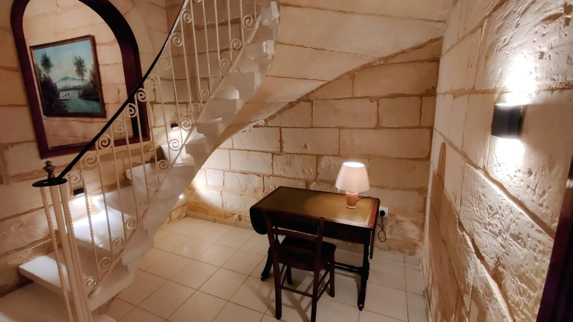 Holiday home Peaceful Traditional Maltese Townhouse Luqa